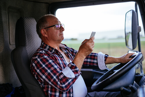 distracted driving truck driver